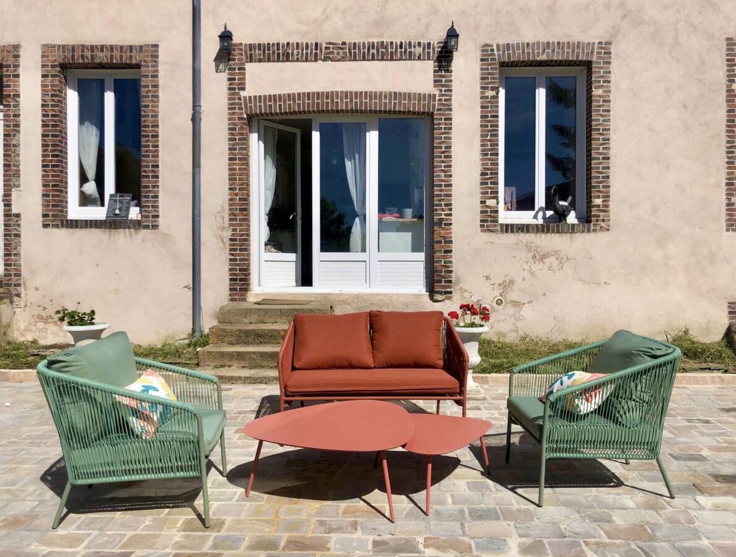 Jardin et espaces extérieurs du Relais de Champrond